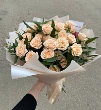 Букет Кремовые розы Латте в Огниково